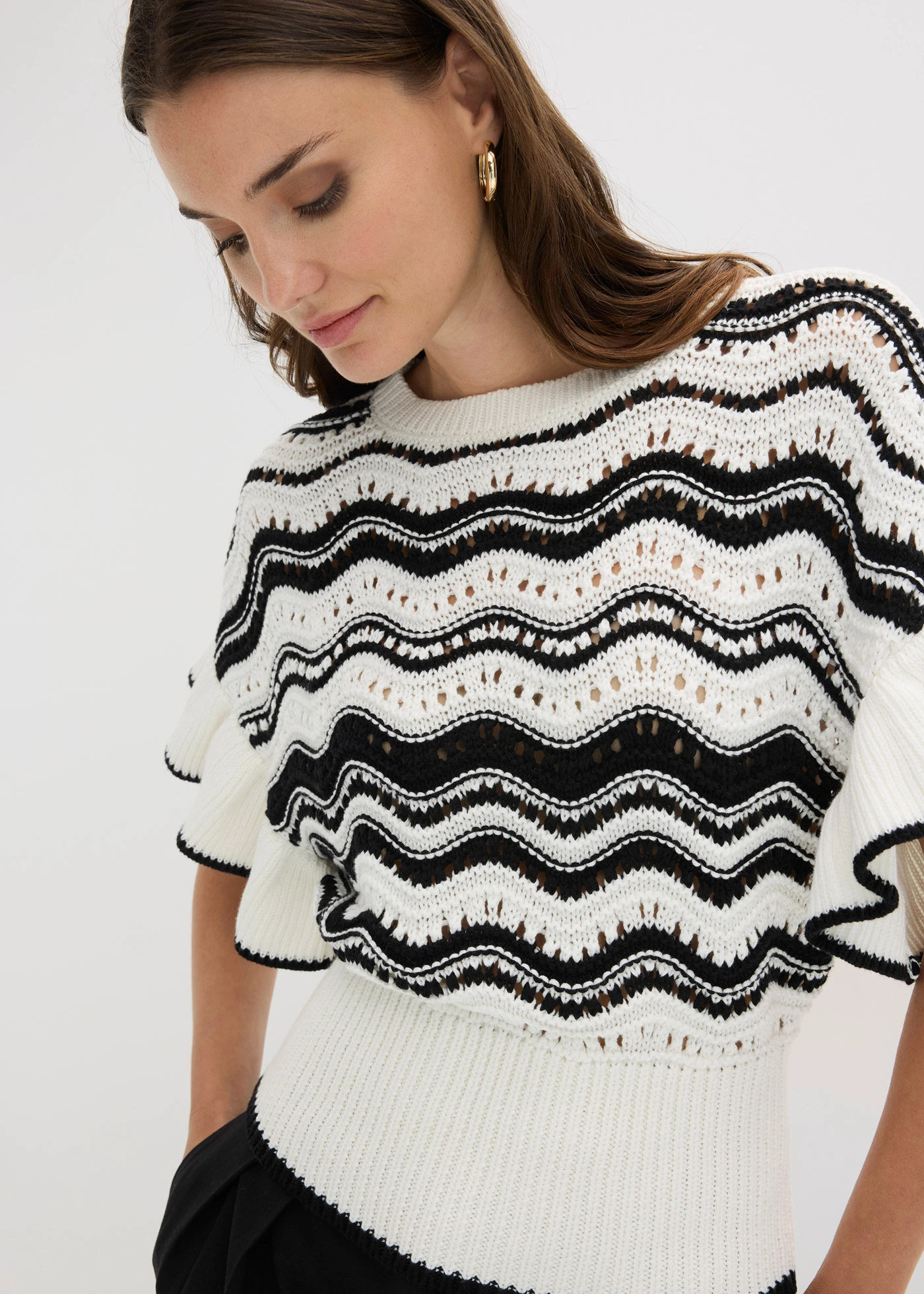 T-shirt en maille • écru-noir • Boutique bonprix