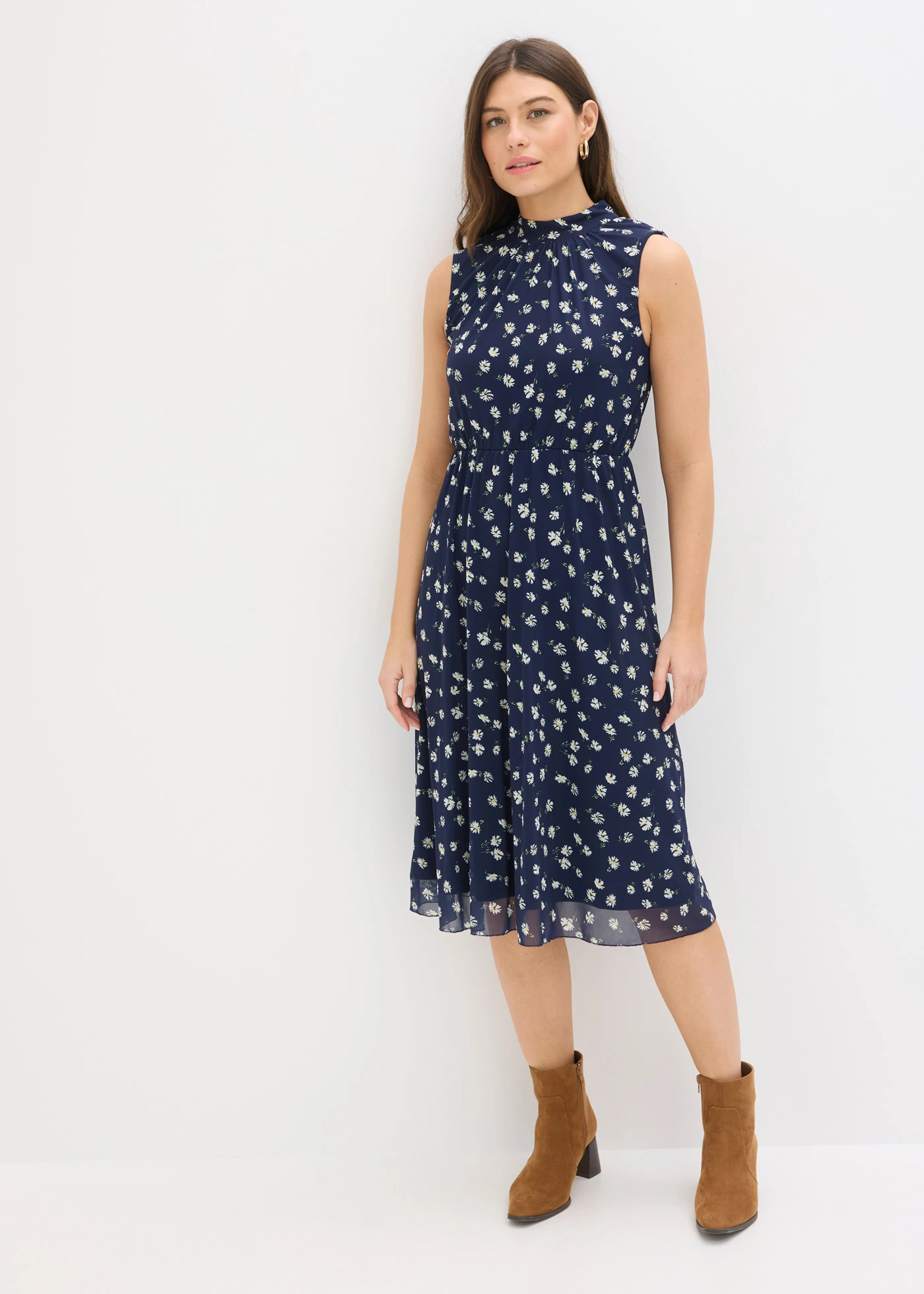 Robe en jersey et mesh fin • bleu foncé floral • Boutique bonprix