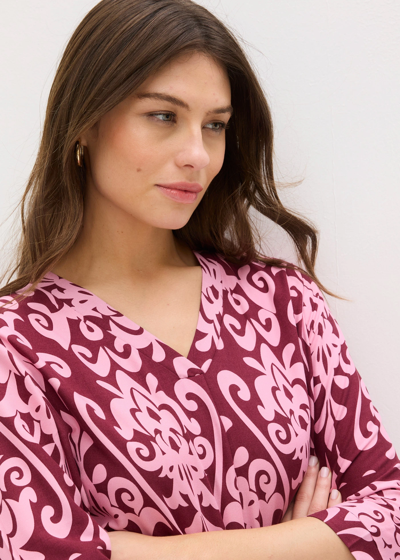 Robe-tunique en viscose fluide • rouge érable imprimé • Boutique bonprix