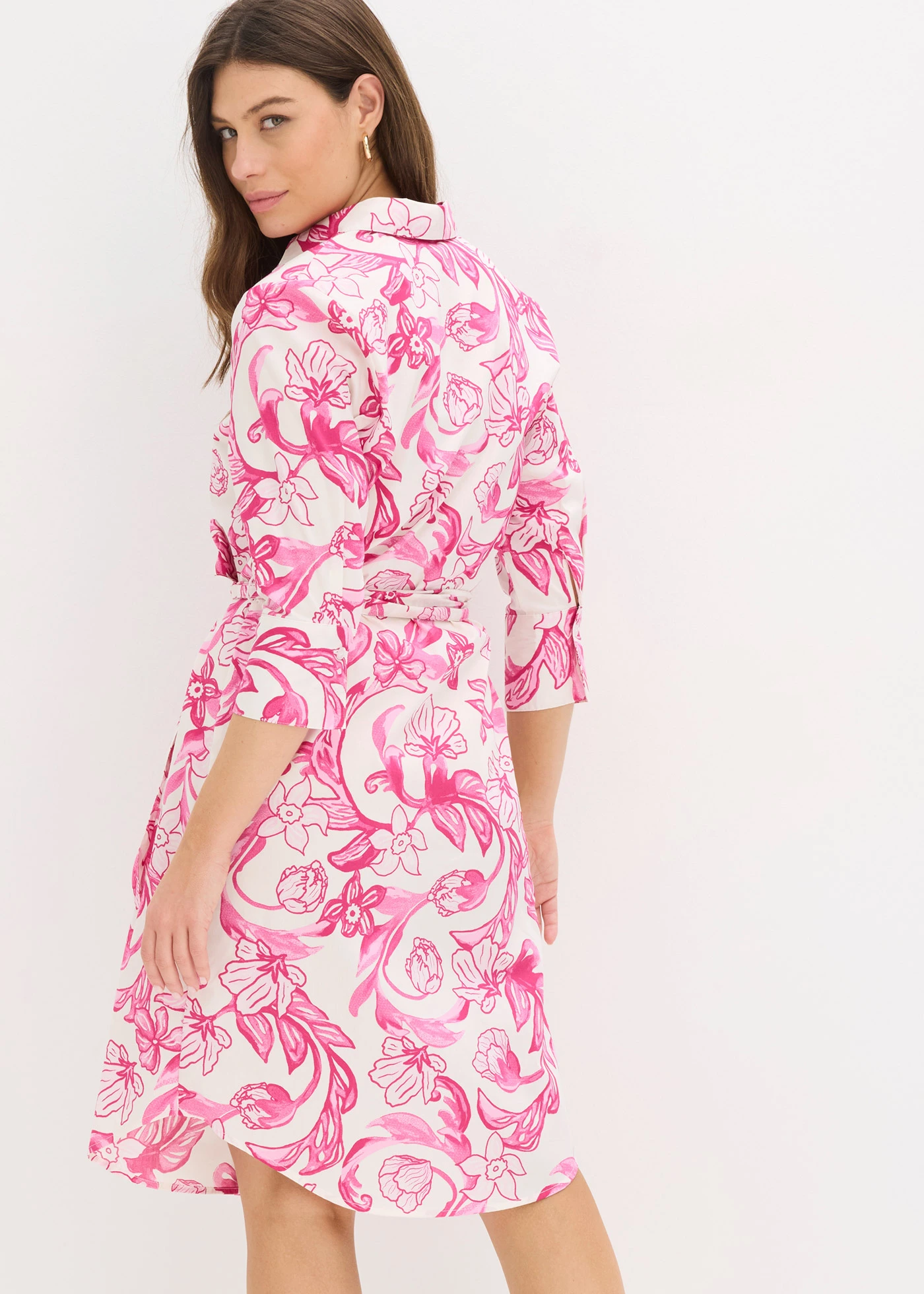 Robe-chemise en coton mélangé • blanc-rose floral • Boutique bonprix