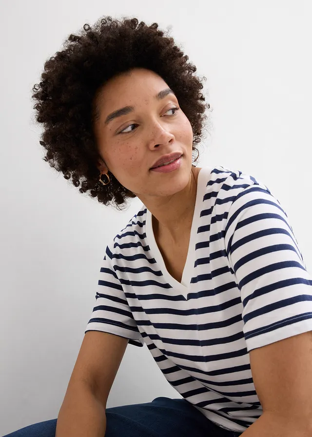 Lot de 5 T-shirts longs et amples à col V • blanc-bleu foncé rayé + rouge lave + bleu clair • product-page.page-title-suffix