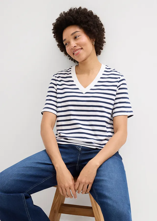 Lot de 5 T-shirts longs et amples à col V • blanc-bleu foncé rayé + rouge lave + bleu clair • product-page.page-title-suffix