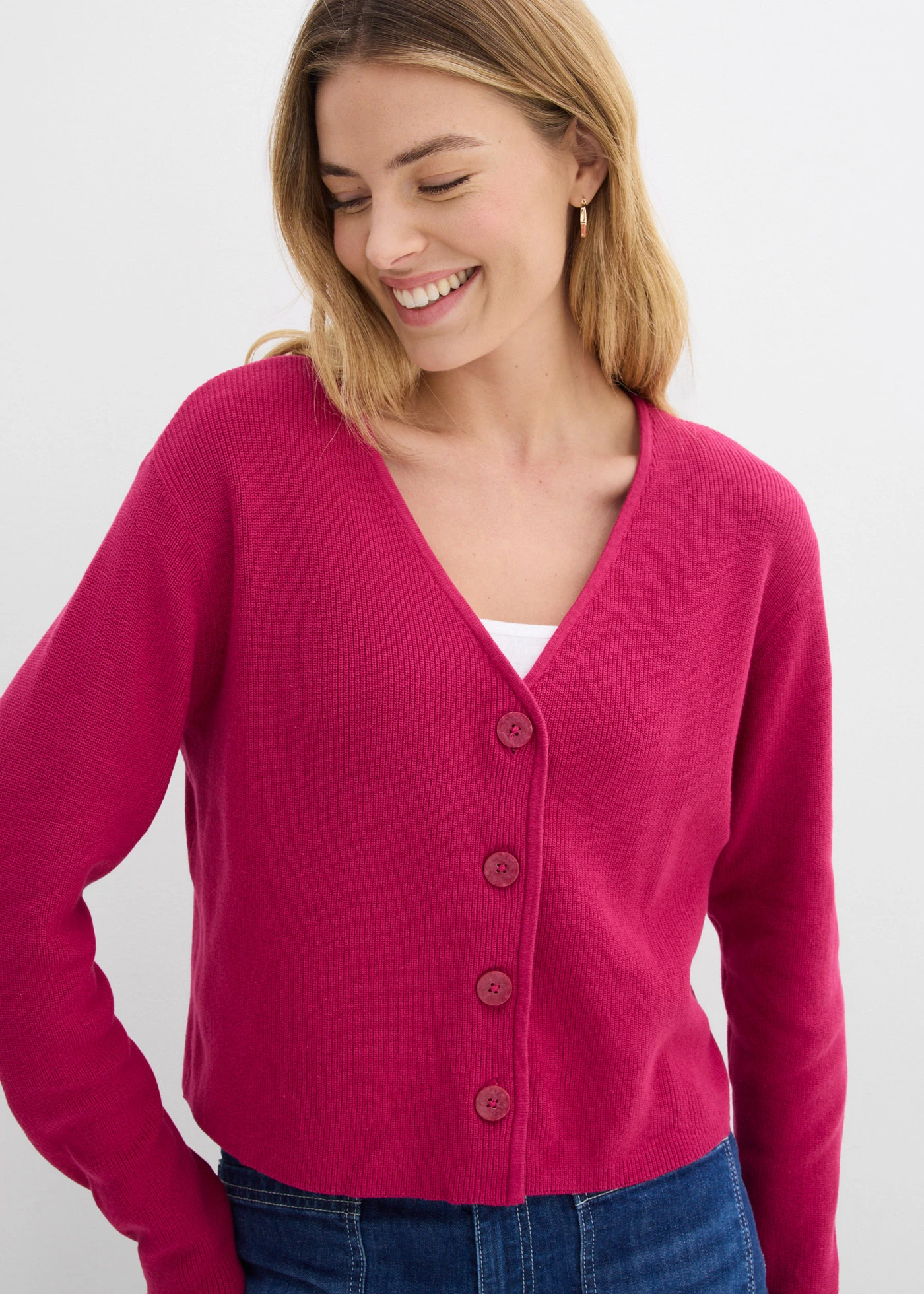 Gilet court en maille 100% coton • magenta • Boutique bonprix