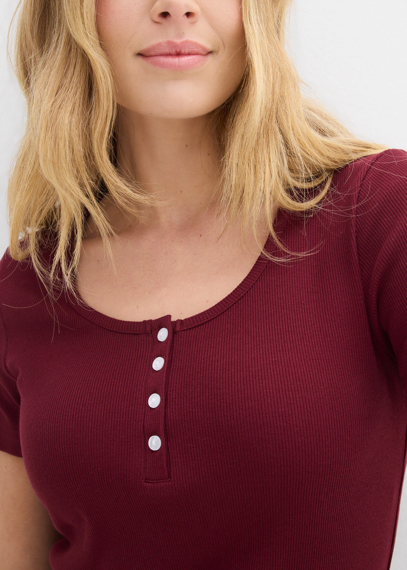 Henley póló tiszta bio-pamutból • juharpiros • bonprix áruház