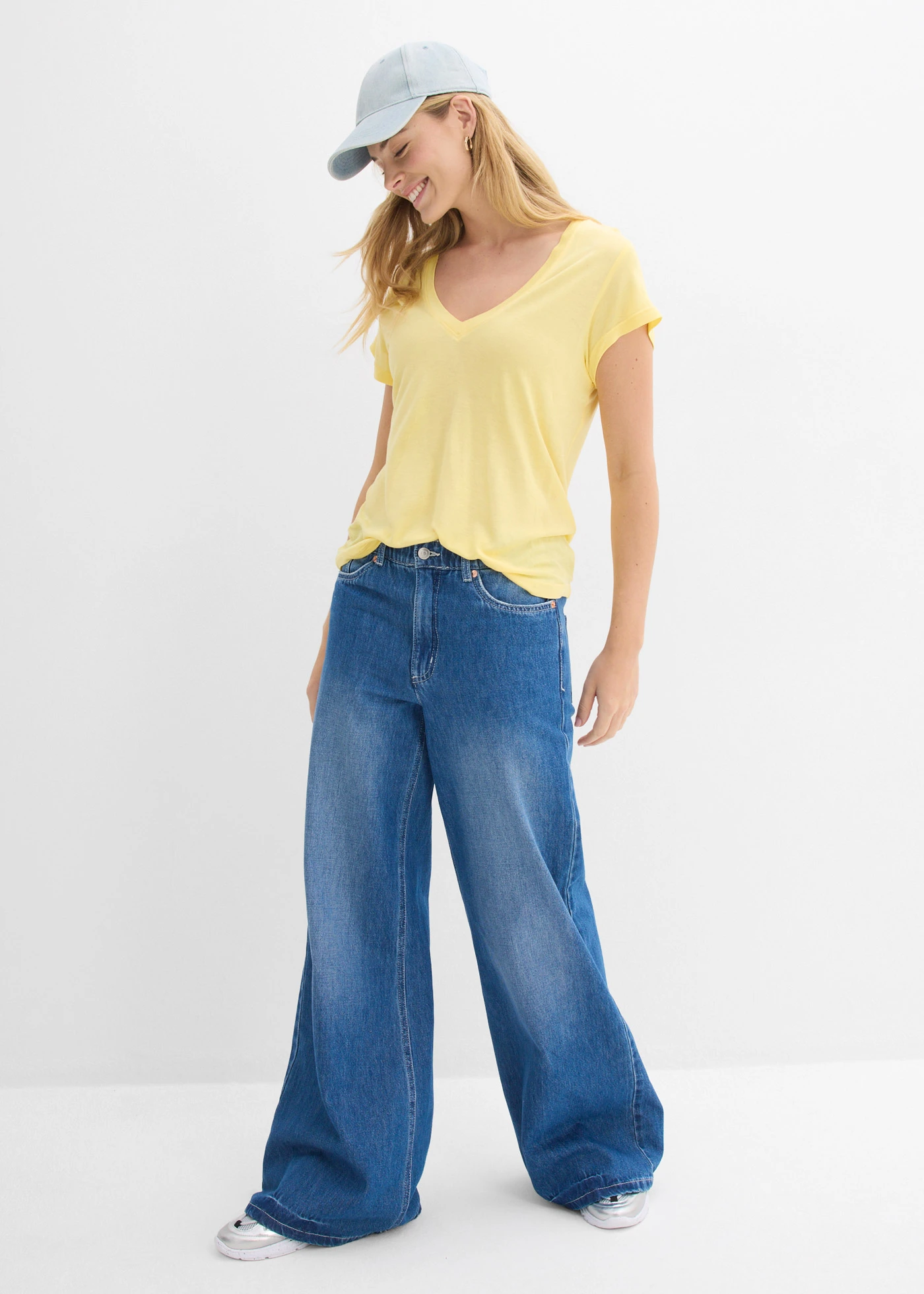 T-shirt en viscose douce • jaune moyen • Boutique bonprix