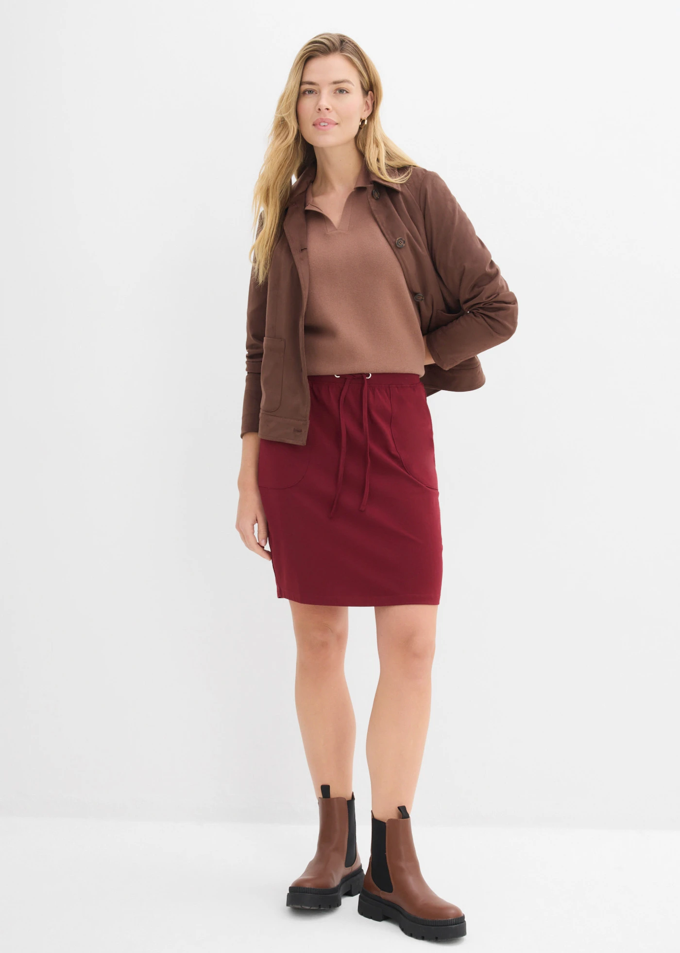 Spódnica z bawełny organicznej ze stretchem • czerwony rubinowy • sklep bonprix