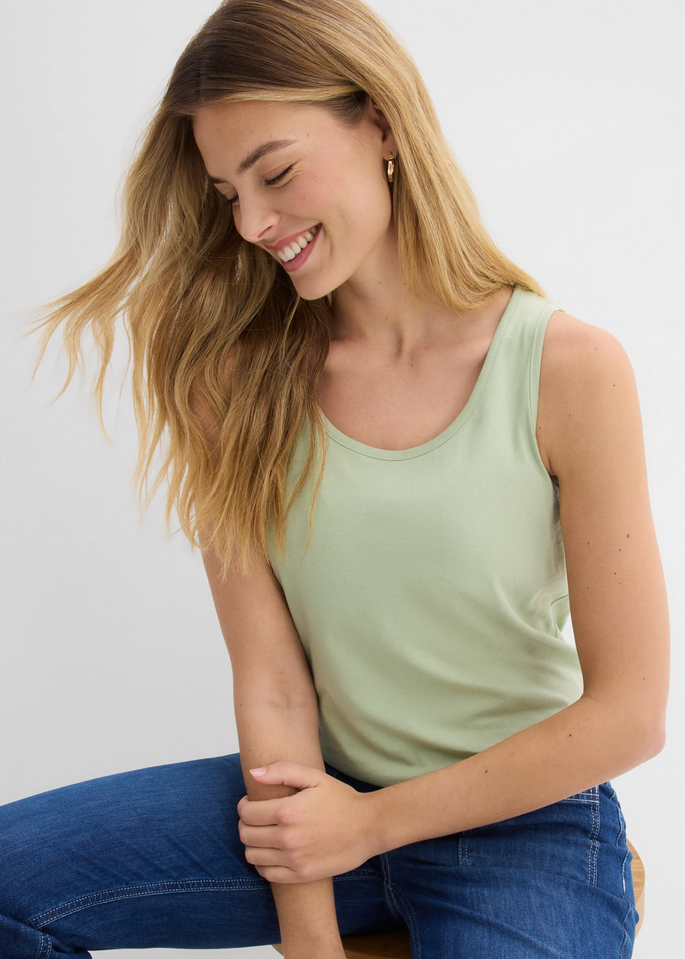 Katoenen longtop (set van 5) • bleekgroen+robijnrood+grijs gemêleerd+asroze+wit • bonprix online shop