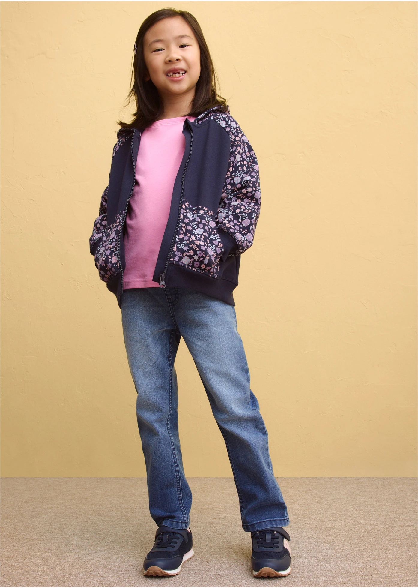 Sweat zippé à capuche 100% coton • bleu foncé • Boutique bonprix