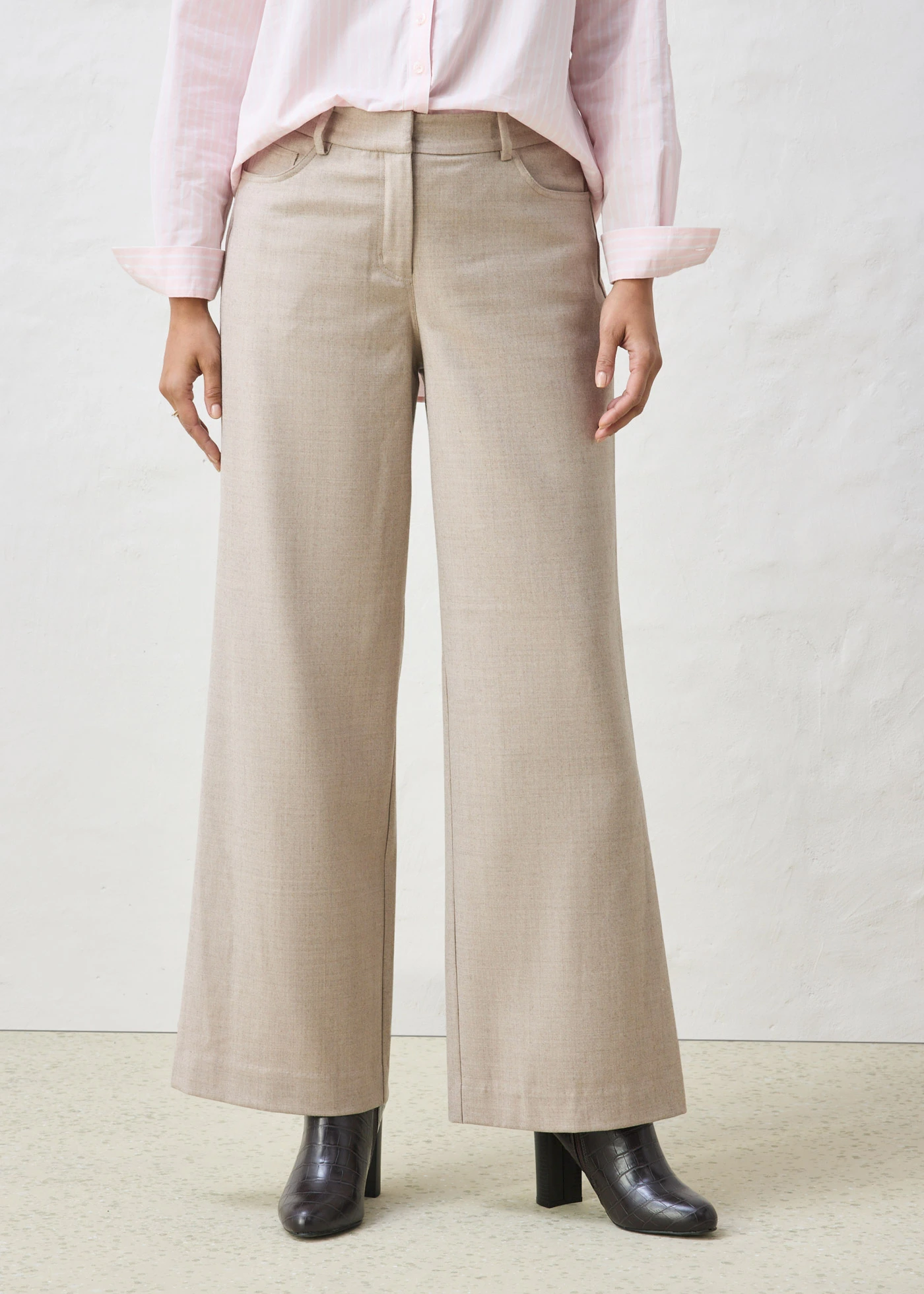 Wijde 5-pocketbroek met wol • lichtsand gemêleerd • bonprix online shop