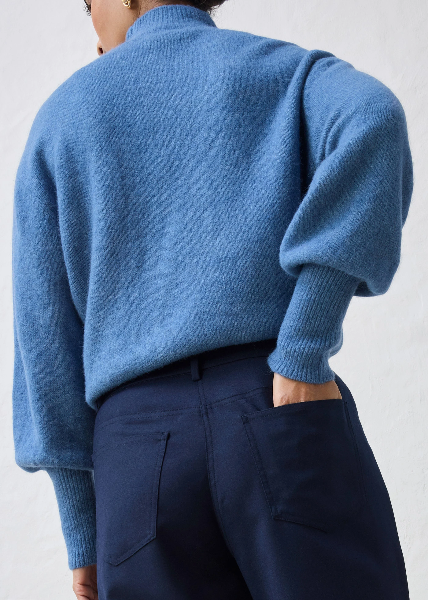 Pantaloni largi, model cu 5 buzunare, cu lână • bleumarin • magazin bonprix