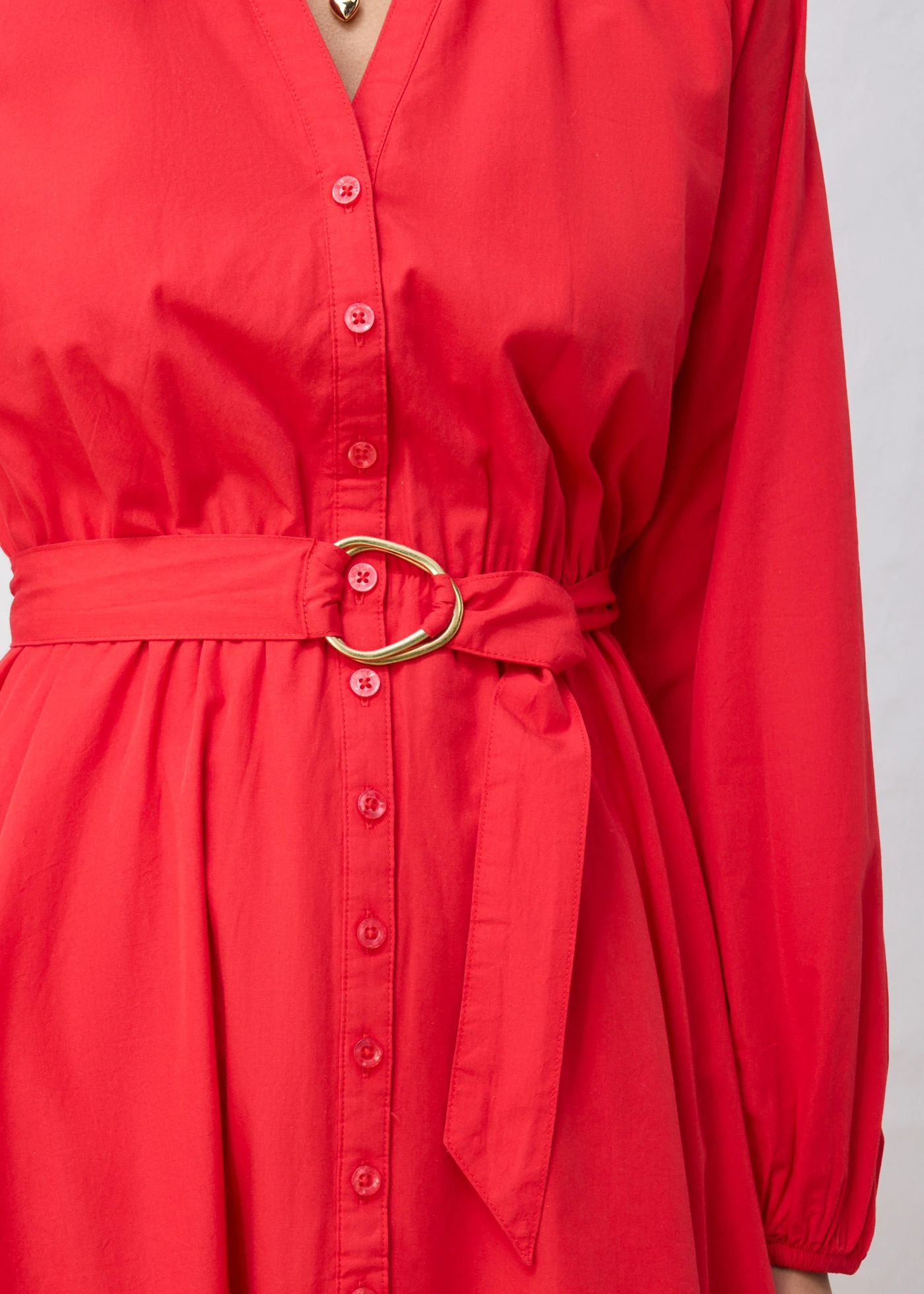 Overhemdjurk met riem met zijde • aardbeirood • bonprix online shop