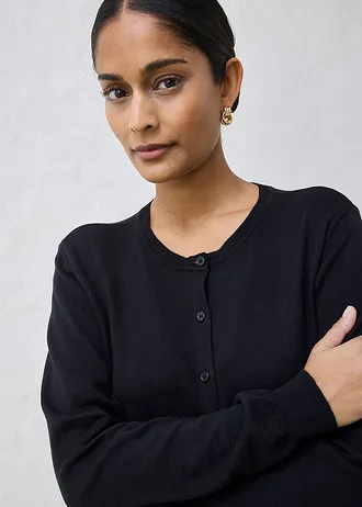 Jachetă tricotată cu mătase • negru • magazin bonprix