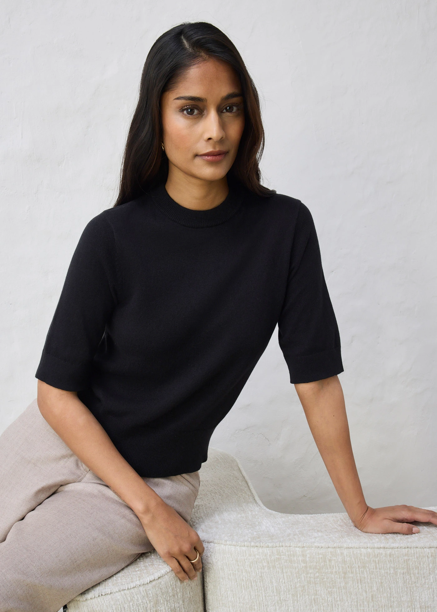 Pulover cu mătase • negru • magazin bonprix