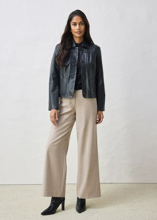 Veste courte en cuir nappa d’agneau • noir • product-page.page-title-suffix