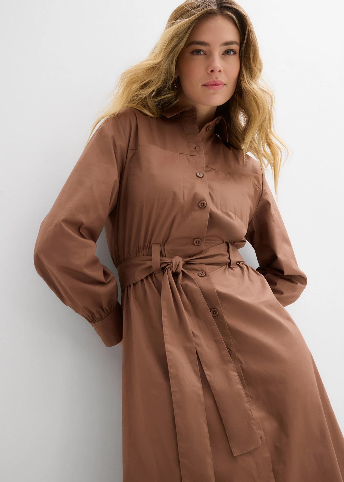 Robe-chemise • marron • Boutique bonprix