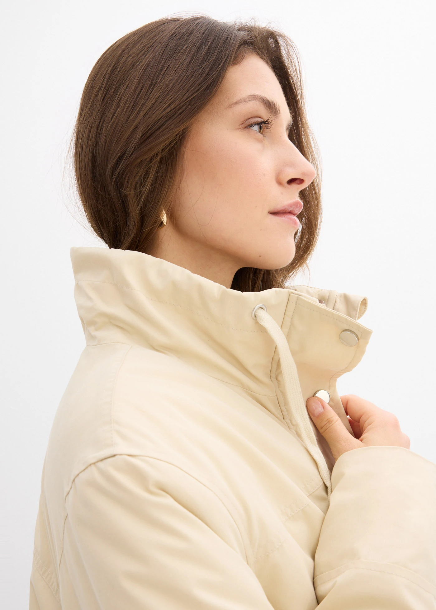 Enyhén vattázott parka kabát • világos homok • bonprix áruház