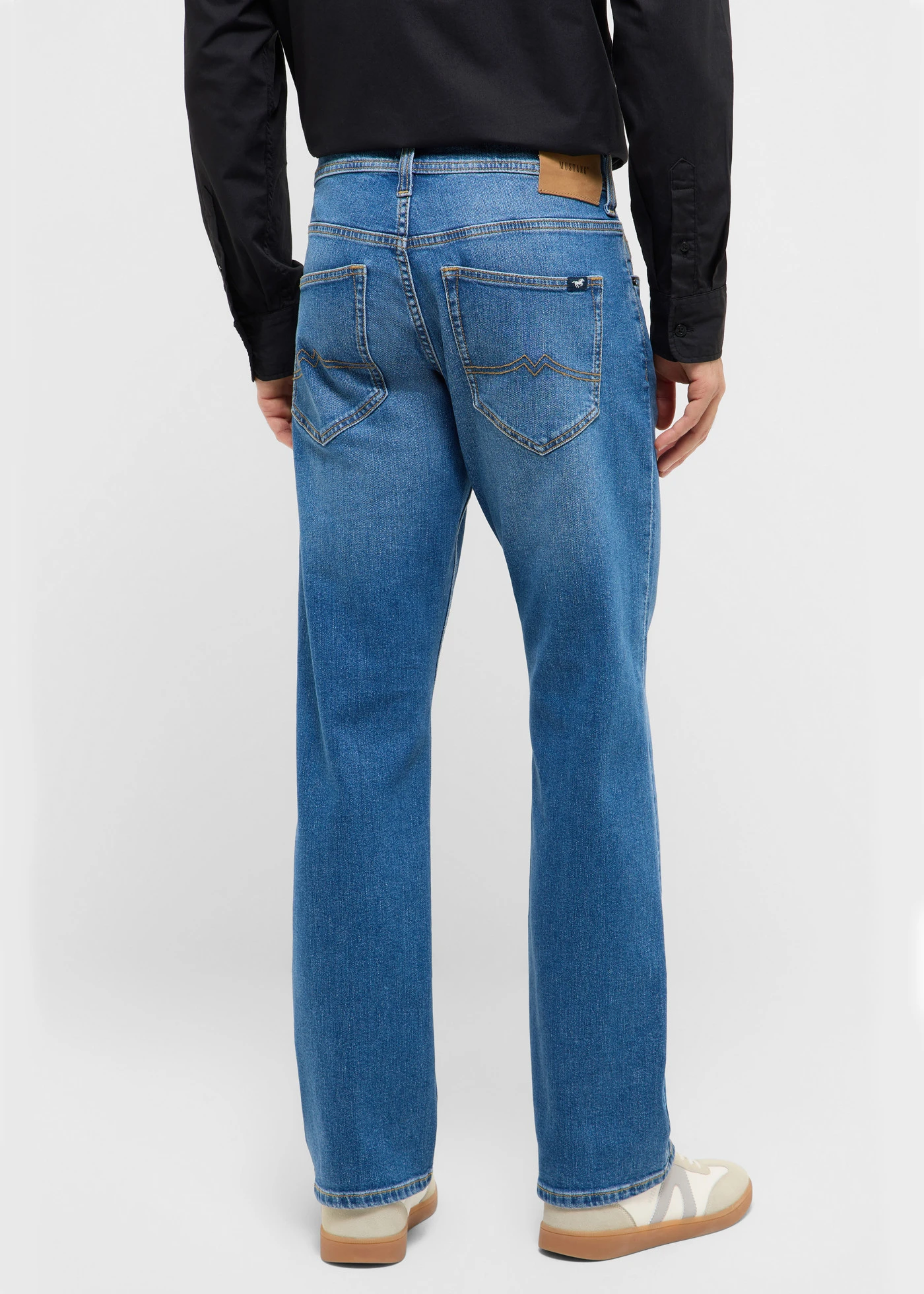 Blugi bootcut stretch Mustang Oregon • albastru denim • magazin bonprix