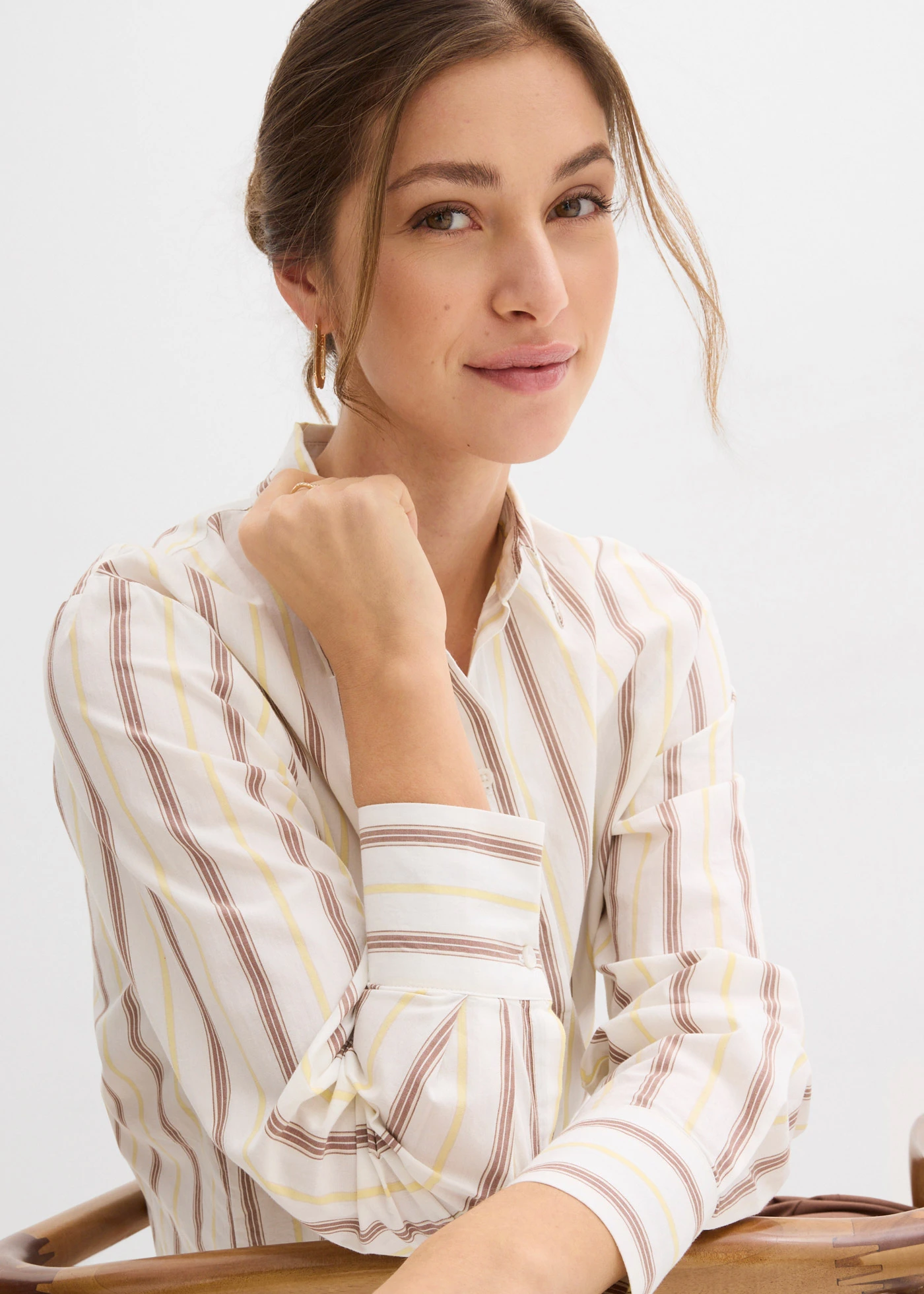 Overhemdblouse van katoen • lichtgeel verticaal gestreept • bonprix online shop