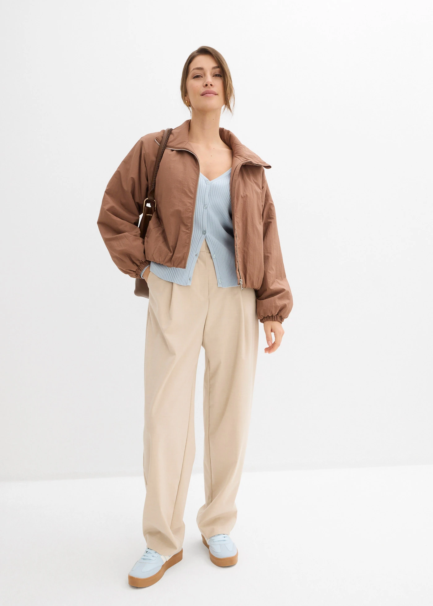 Blouson déperlant, base bubble • marron • Boutique bonprix