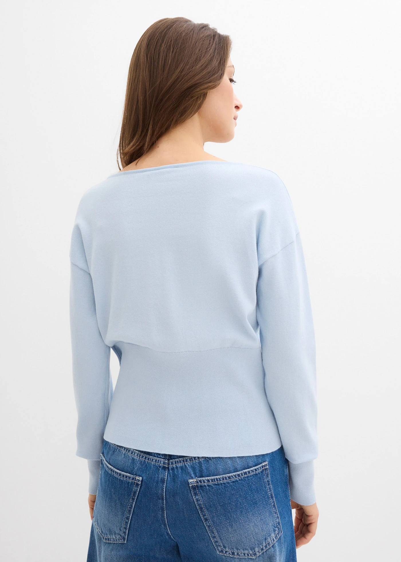 Gilet en fine maille à col rond • bleu poudré • Boutique bonprix