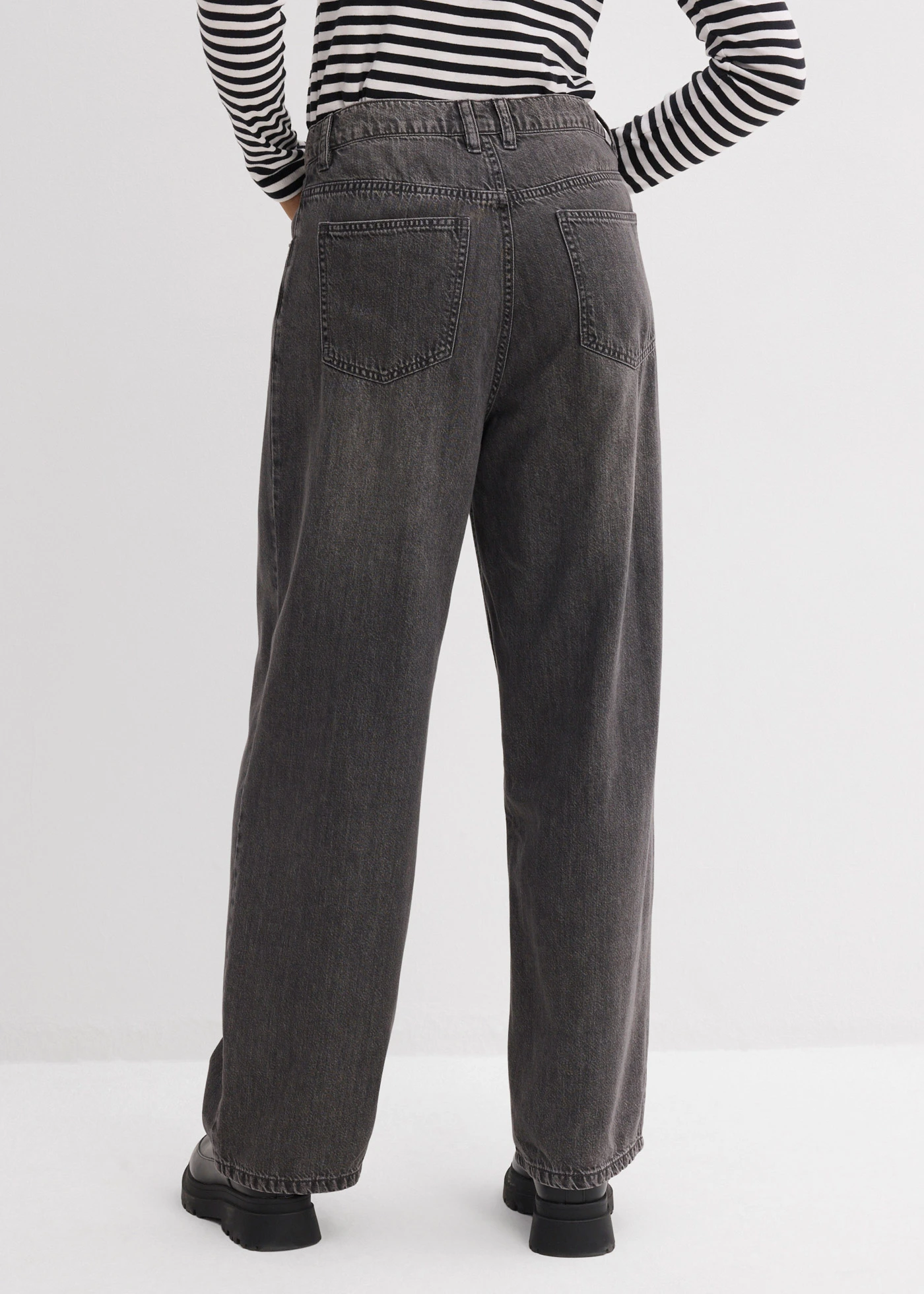 Wide leg jeans, high waist • grey denim used • bonprix online shop