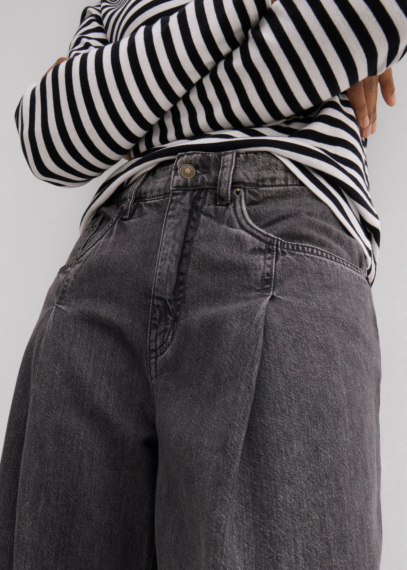 Wide Leg farmer, High Waist • szürke denim, használt hatású • bonprix áruház