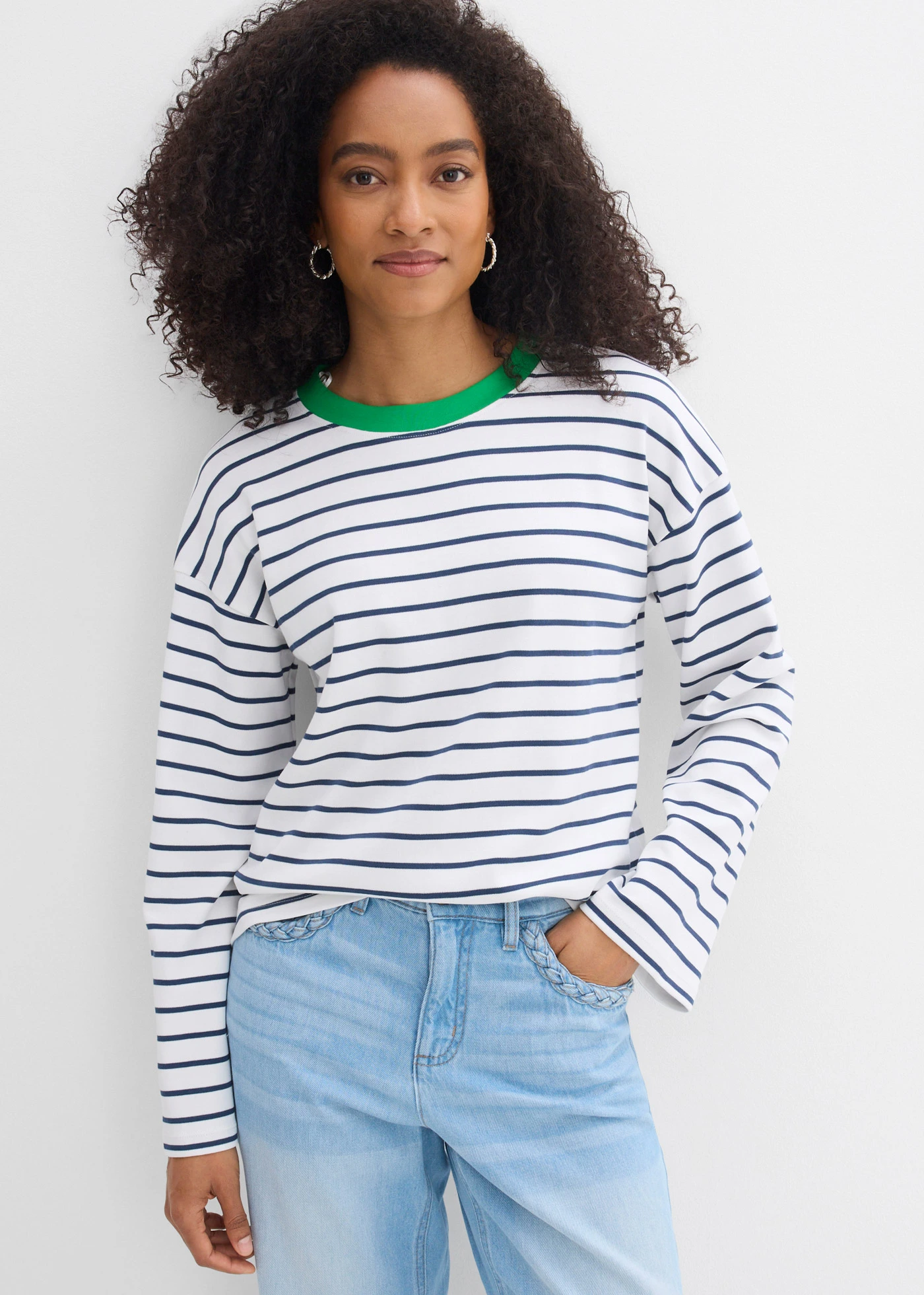 Bluză oversized cu mâneci lungi din bumbac organic 100% • alb/verde natural/albastru profund dungat • magazin bonprix