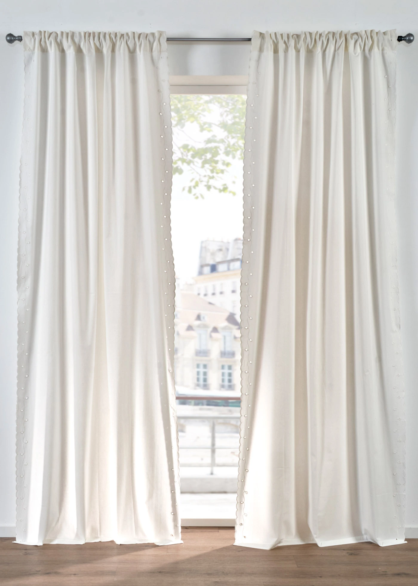 Gordijn van biologisch katoen met geborduurde randen (1 stuk) • crèmewit • bonprix online shop