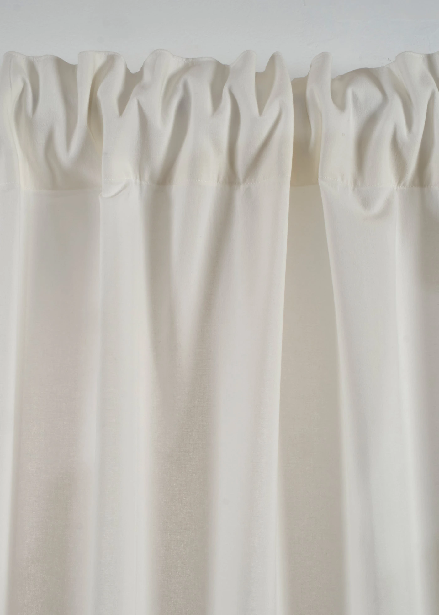 Rideau en coton à bordures brodées (1 pce) • crème • Boutique bonprix