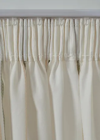 Draperie cu dungi țesute  din bumbac organic (1 buc.) • crem/verde • magazin bonprix