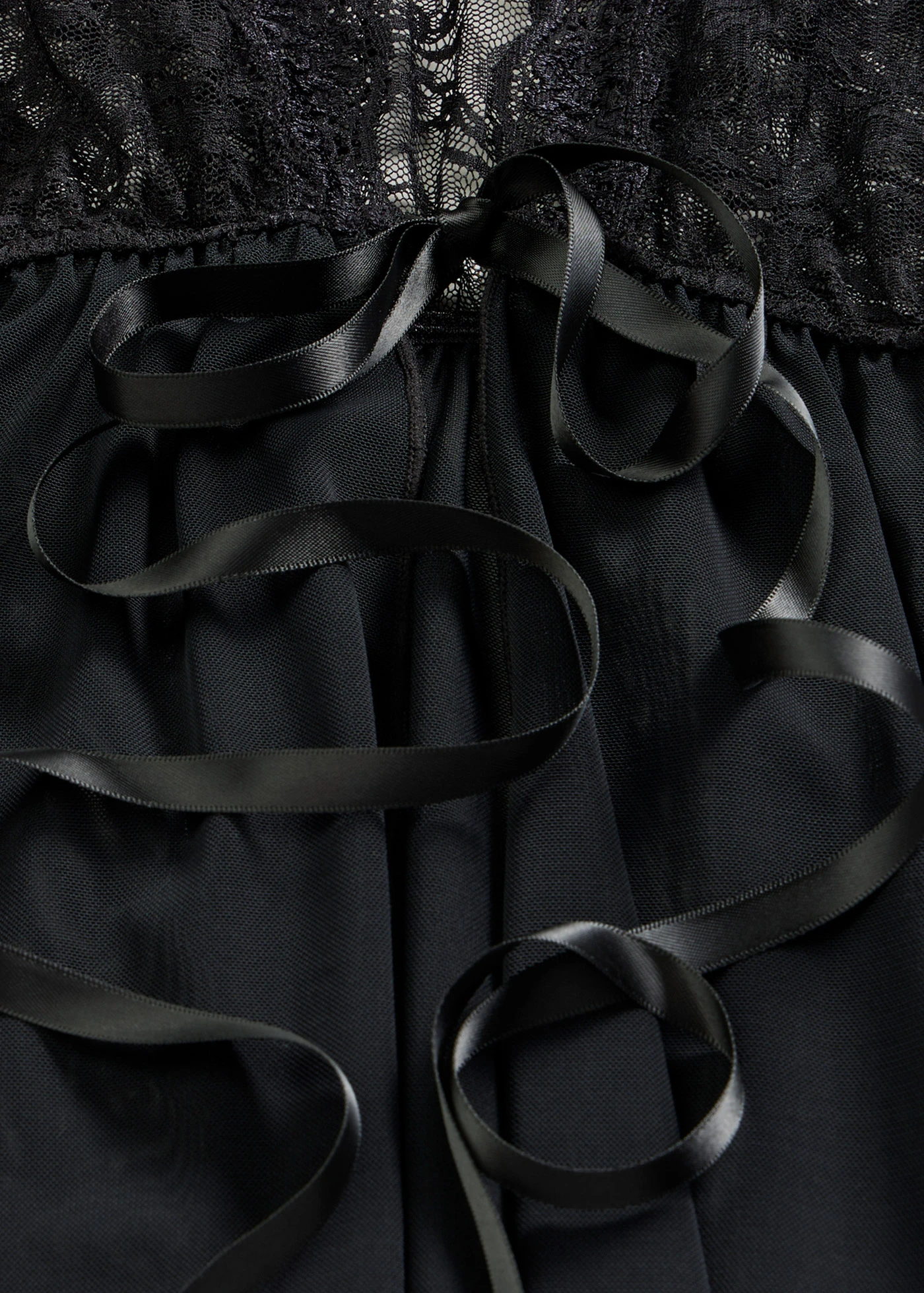 Kimono et string (ens. 2 pces) • noir • Boutique bonprix