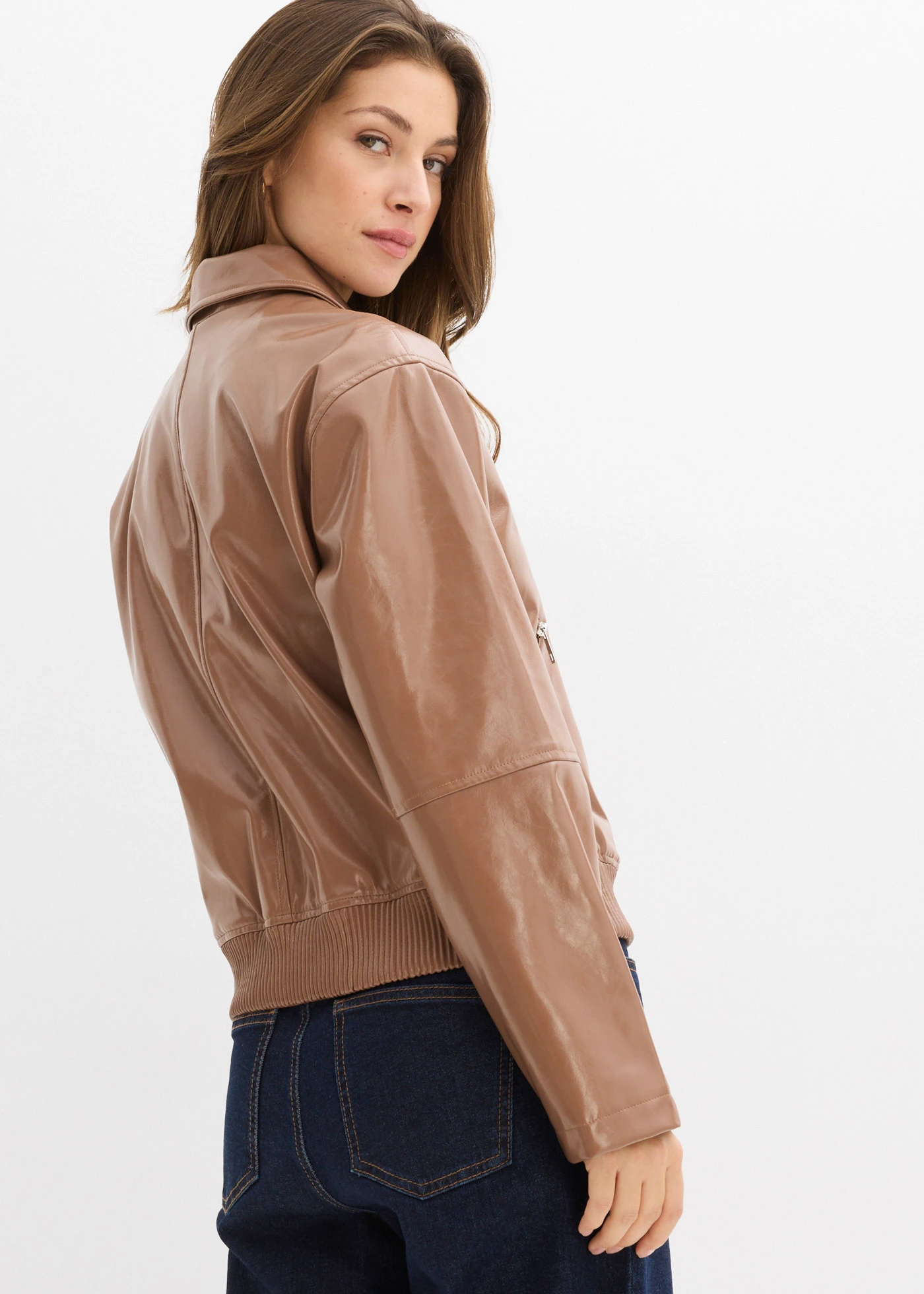 Korte jas van imitatieleer • kastanjebruin • bonprix online shop