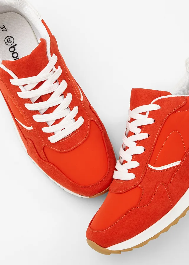 Sneakers in retrolook • aardbeirood • product-page.page-title-suffix