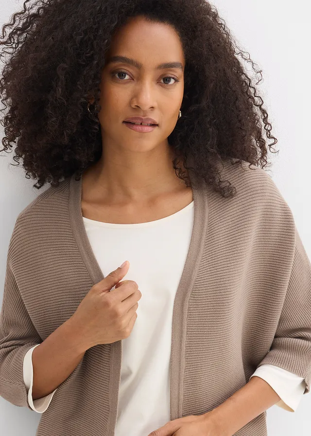 Gilet en maille • taupe • product-page.page-title-suffix