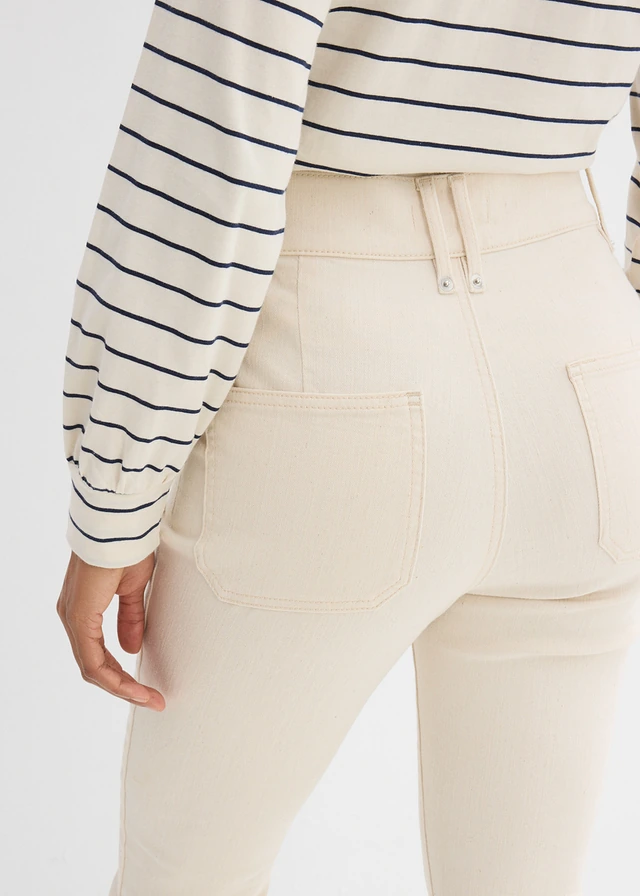 High waist bootcut jeans • ongeverfd • product-page.page-title-suffix
