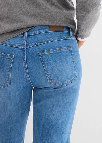 Strečové džínsy Straight, stredná výška pásu • svetlomodrá denim used • obchod bonprix