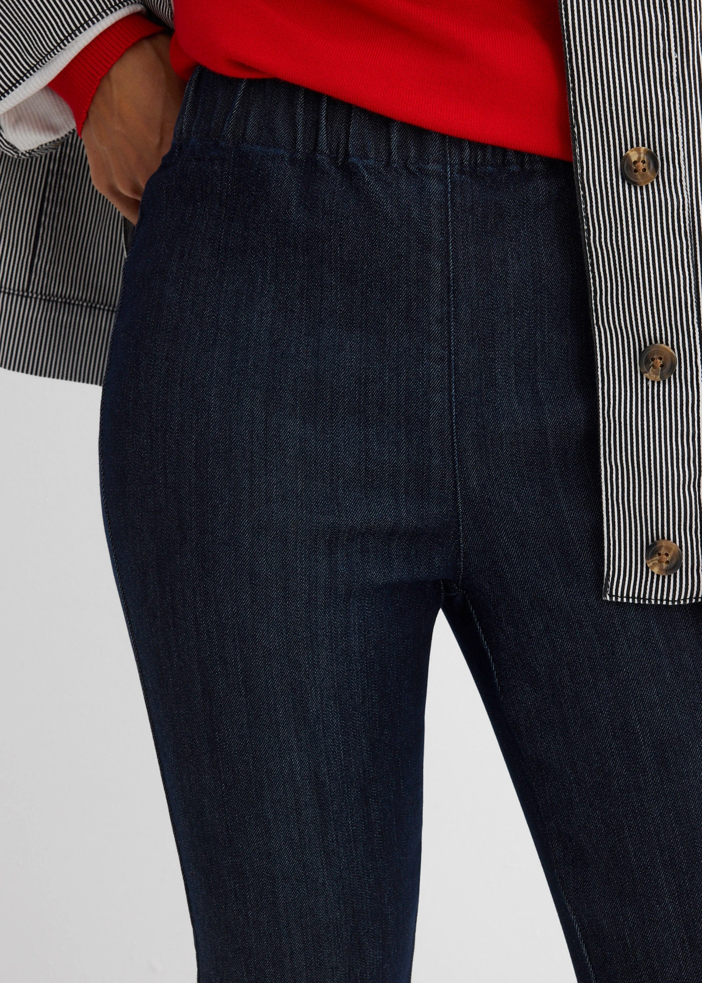 Jean slim taille haute, cropped • bleu foncé denim brut • Boutique bonprix