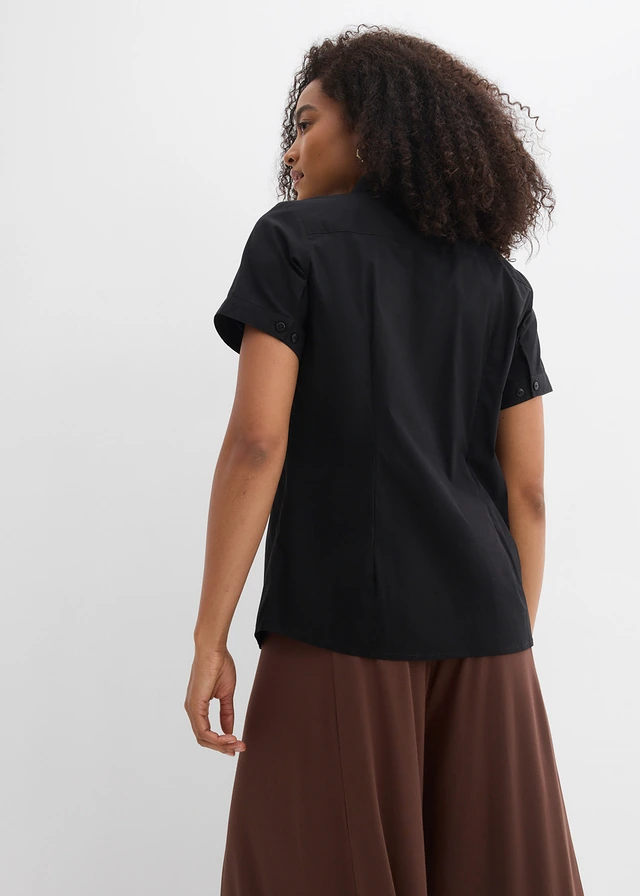 Getailleerde stretch blouse met korte mouwen van een katoenmix • zwart • product-page.page-title-suffix