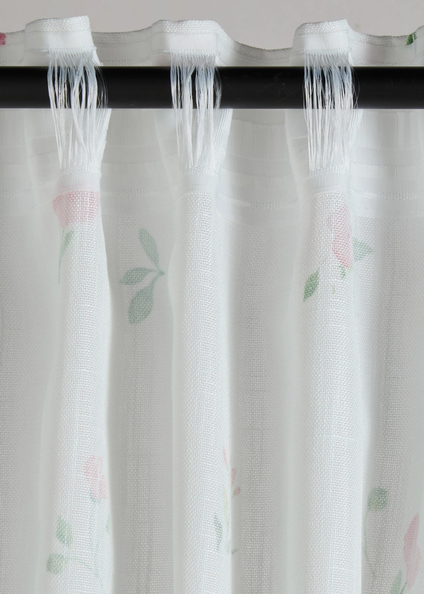 Perdea cu imprimeu floral (1buc/pac) • alb-roz deschis • magazin bonprix