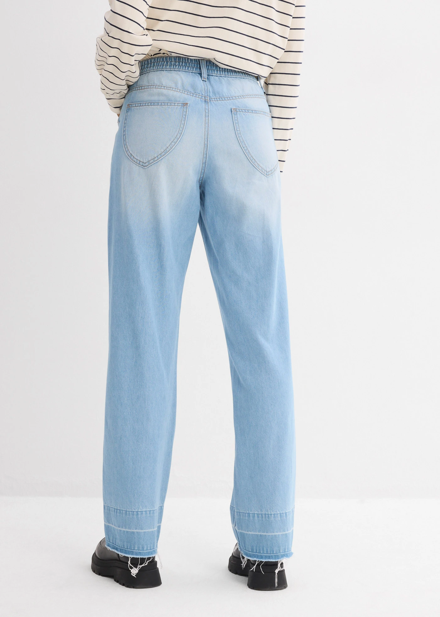 Jean large taille mi-haute, 100% coton • bleu clair denim used • Boutique bonprix
