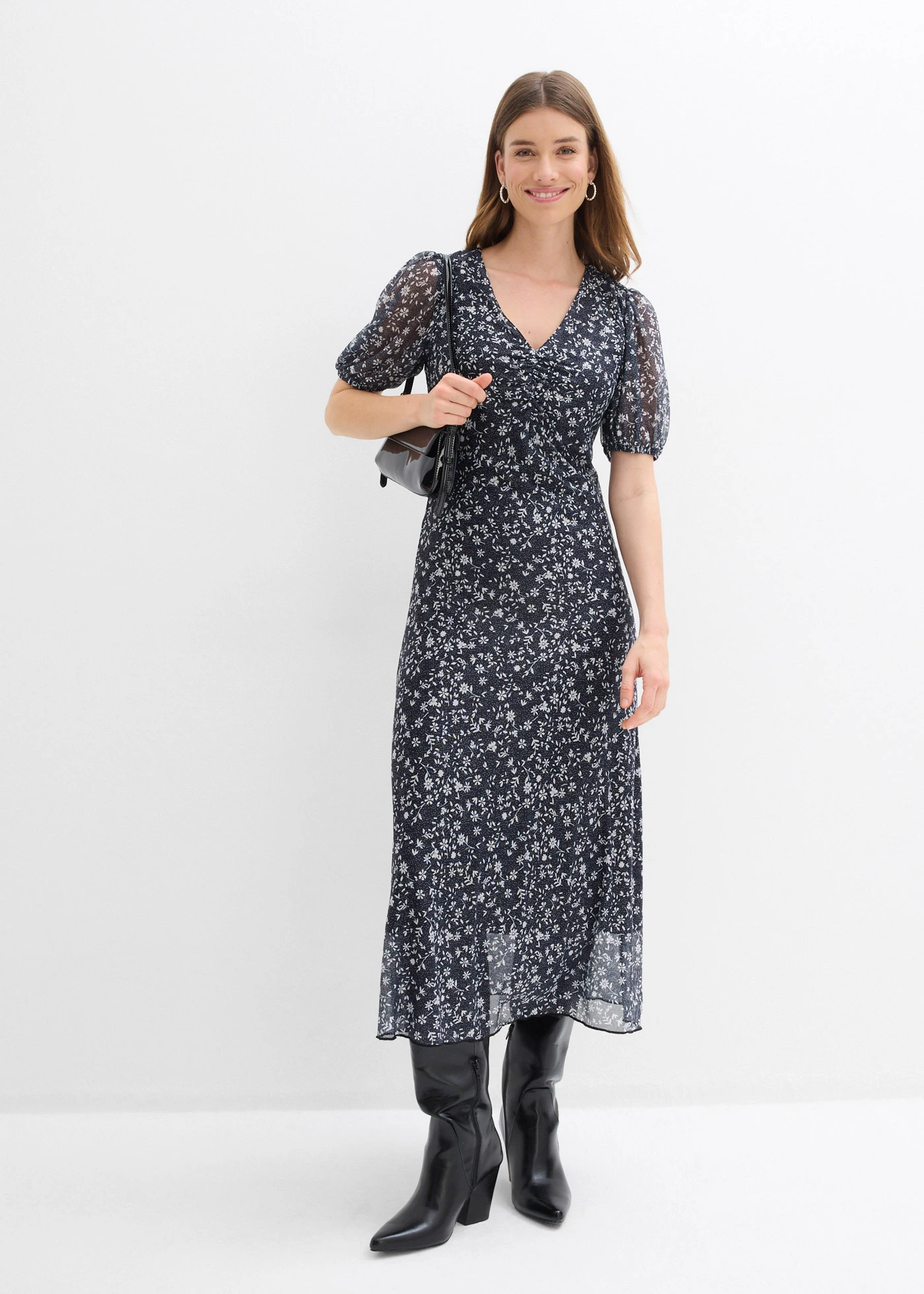 Robe en jersey et mesh fin • noir-écru floral • Boutique bonprix