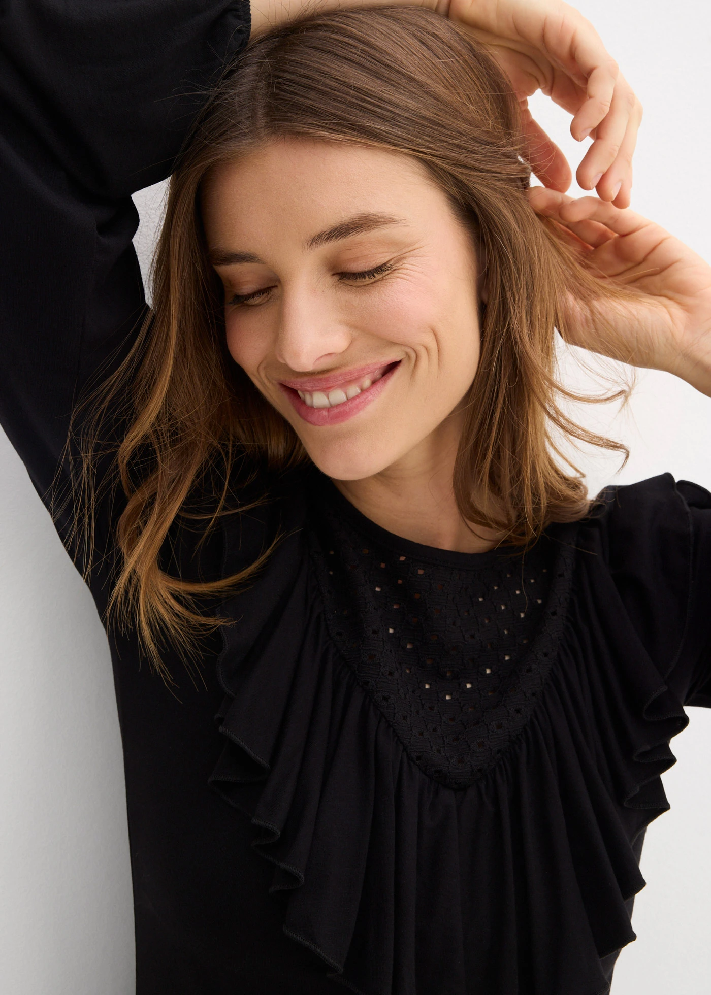 Shirt van viscosemix • zwart • bonprix online shop