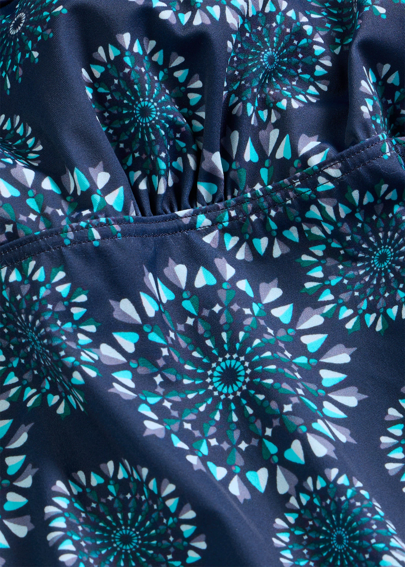 Tankini top met hoge rug • middernachtblauw grafische print • bonprix online shop