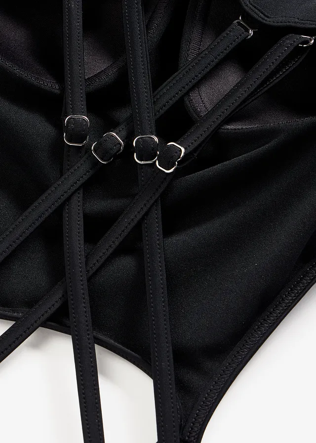 Maillot 1 pièce avec empiècement mesh • noir • product-page.page-title-suffix