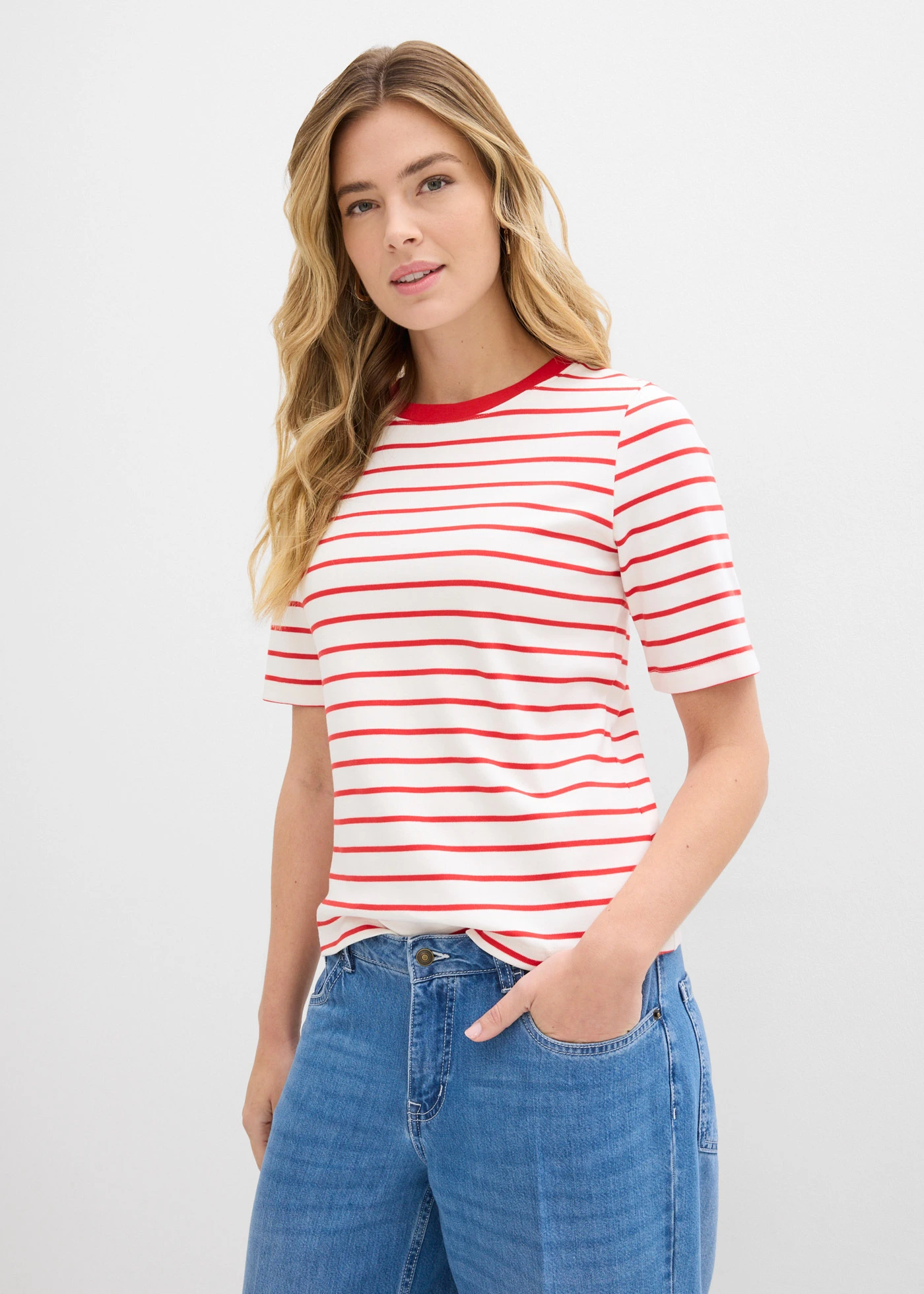 Tricou din bumbac organic 100% greu • ecru/roşu-căpşună dungat • magazin bonprix