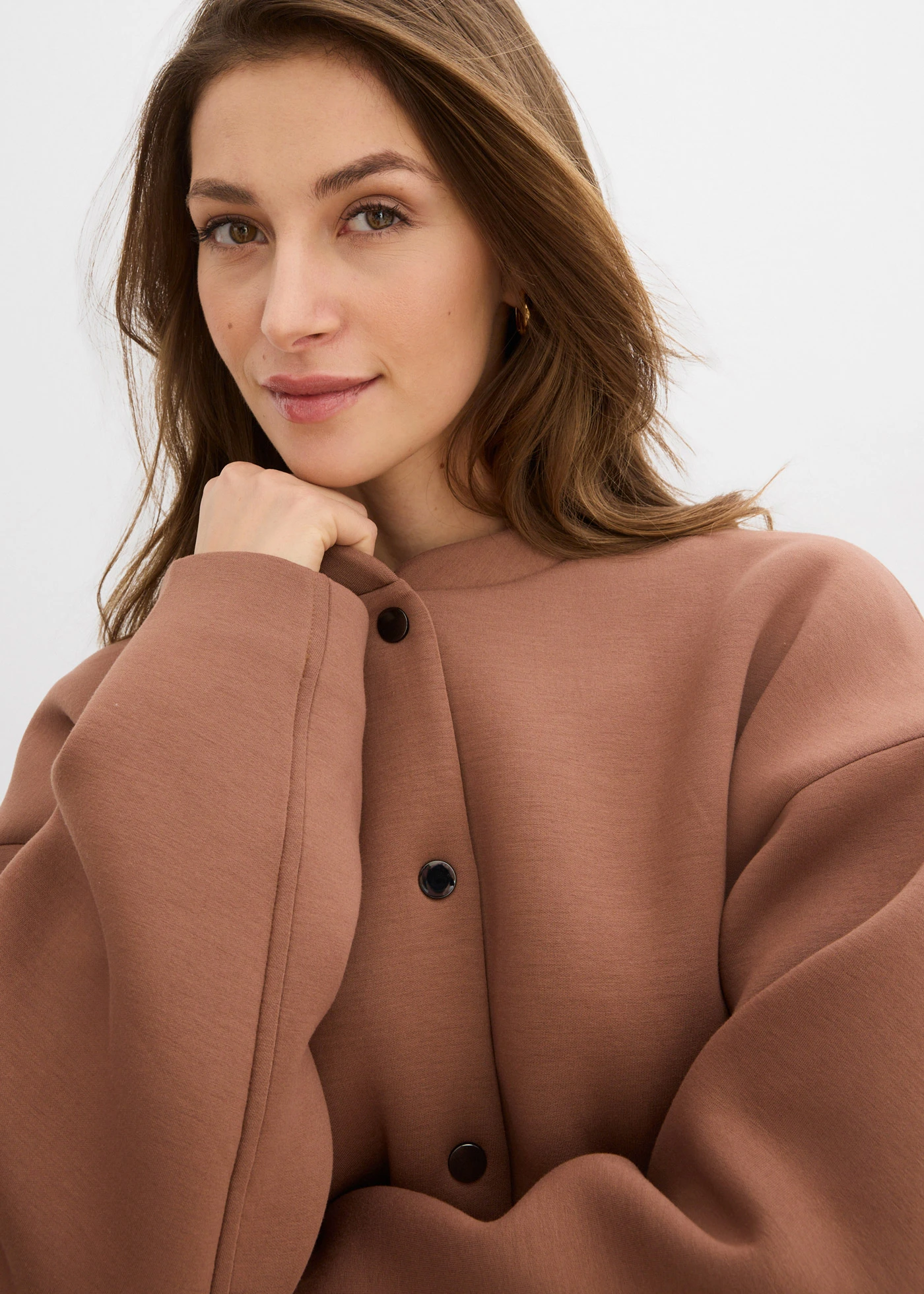 Bomber van comfortabele scuba • kastanjebruin • bonprix online shop