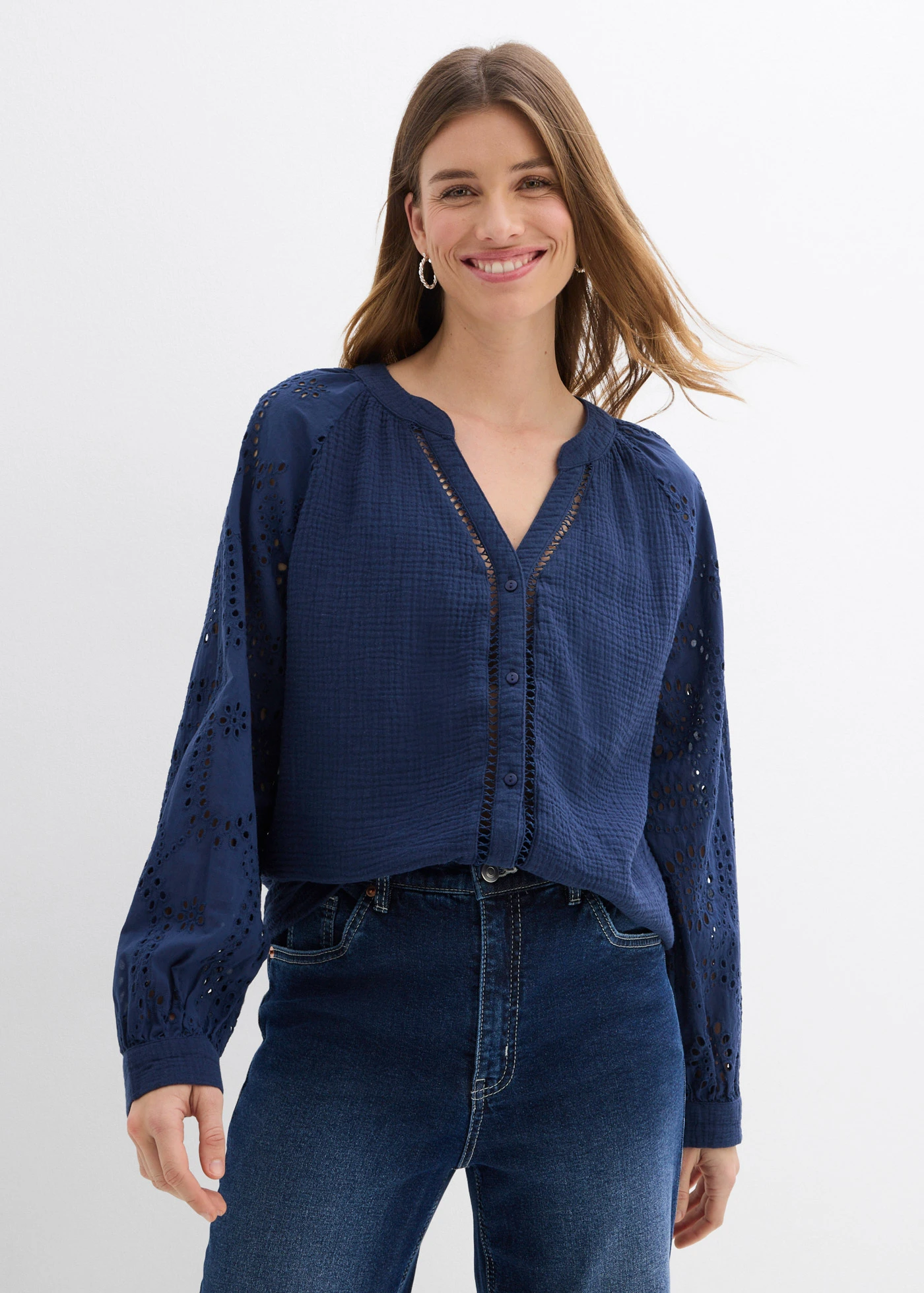 Blouse longue en gaze de coton légère • bleu foncé • Boutique bonprix