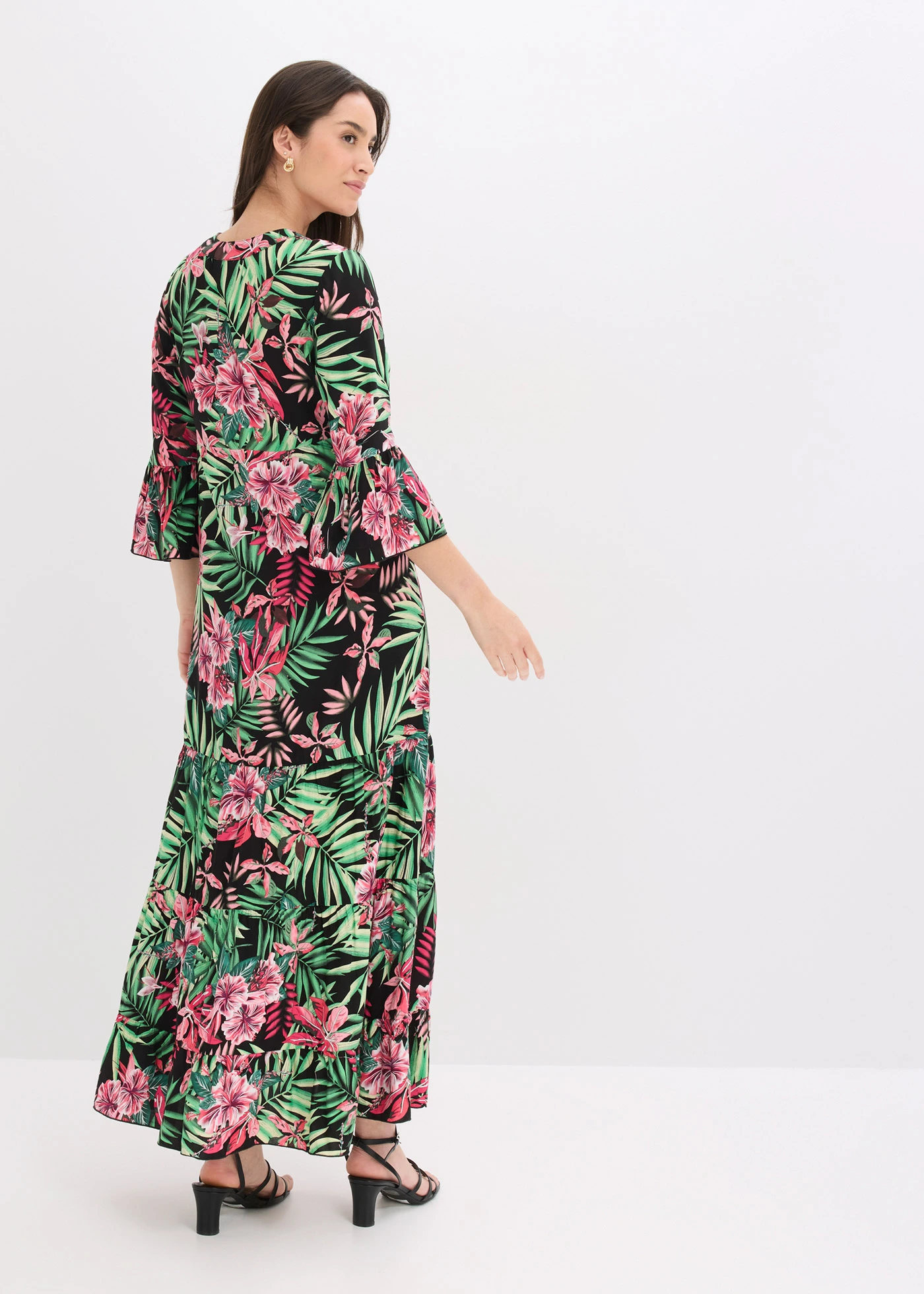 Maxi jurk van soepele viscose • zwart-groen gebloemd • bonprix online shop