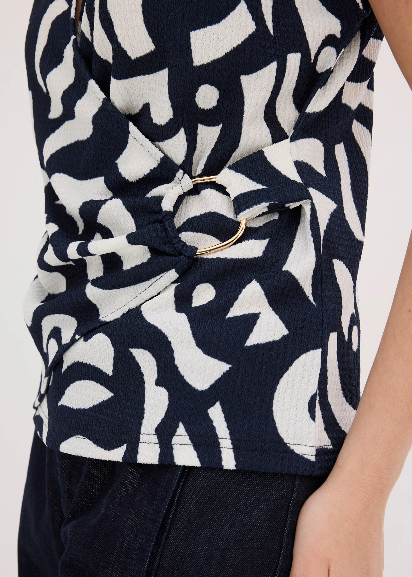 Shirt met print • donkerblauw/wit grafische print • bonprix online shop