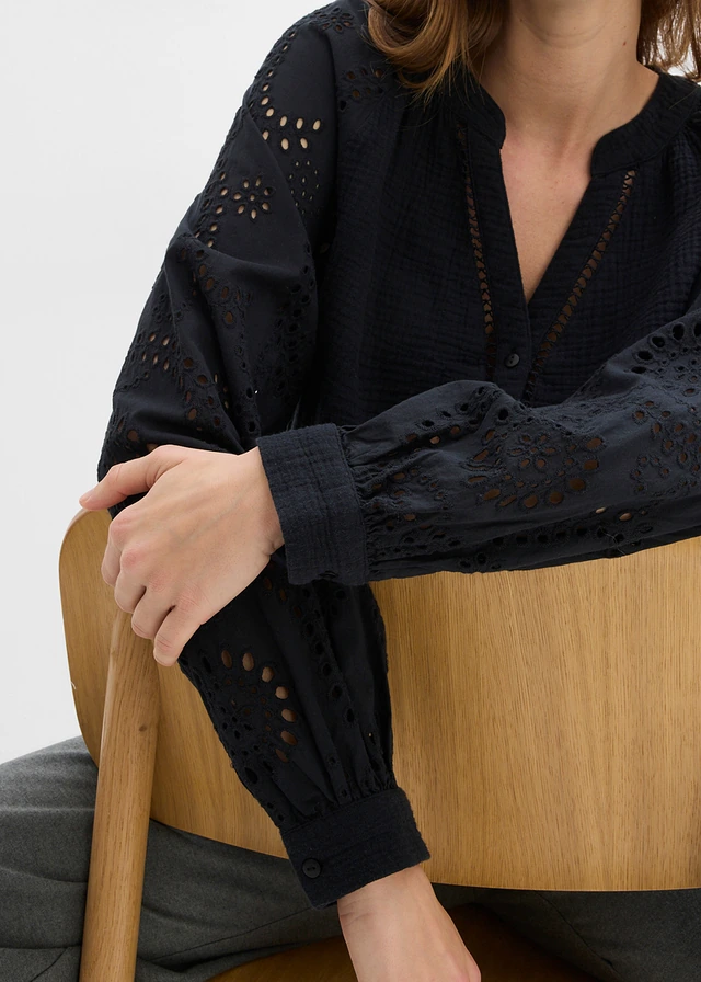 Tuniekblouse van luchtige mousseline • zwart • product-page.page-title-suffix